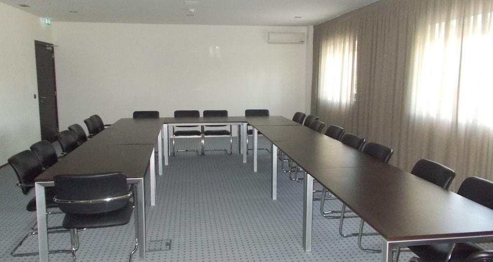 Hotel Dos Zimbros Sesimbra Kültér fotó